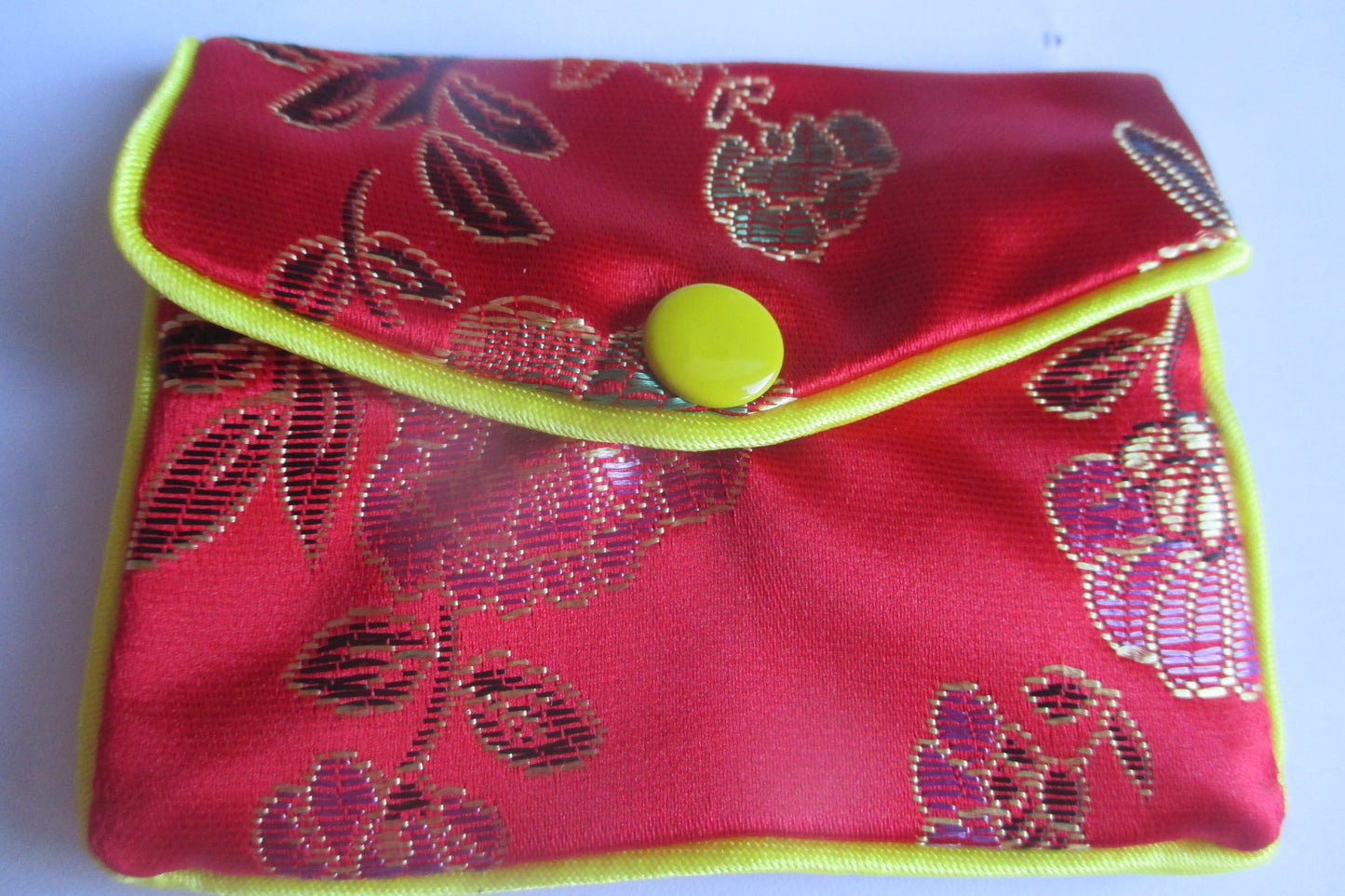 Small silk jewelry pouch