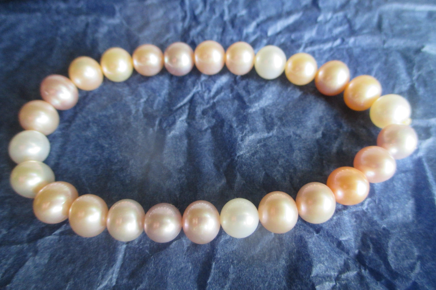 White Pink Lavender Akoya pearl bracelet