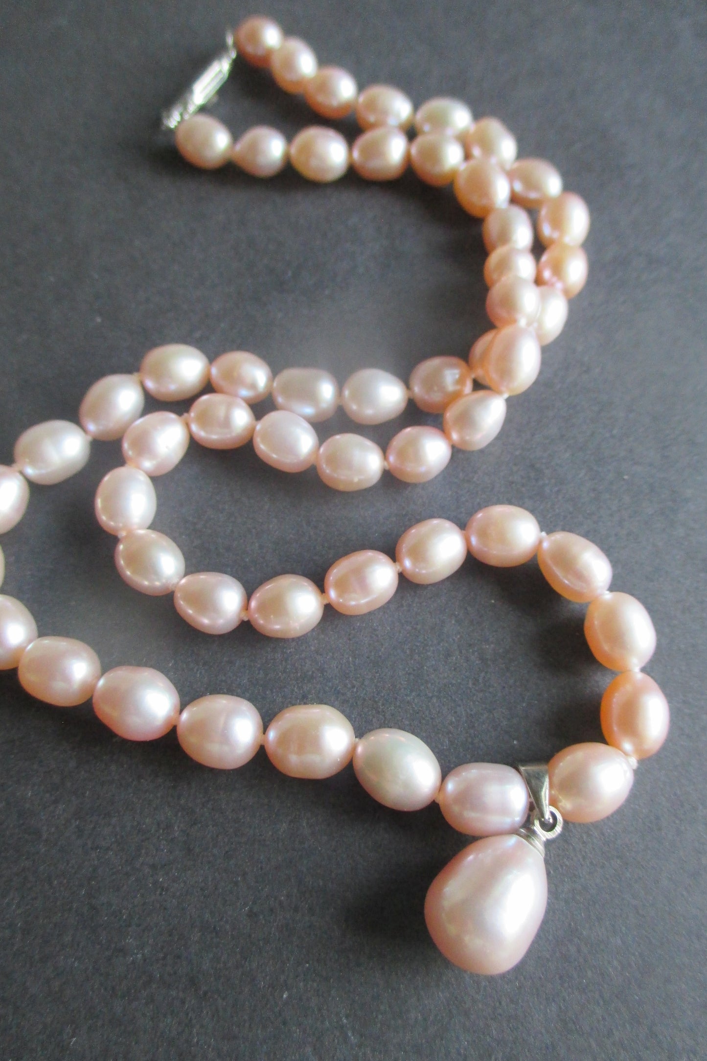 Lavender freshwater  pearl necklace