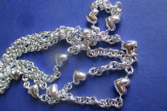 Heart chain necklace