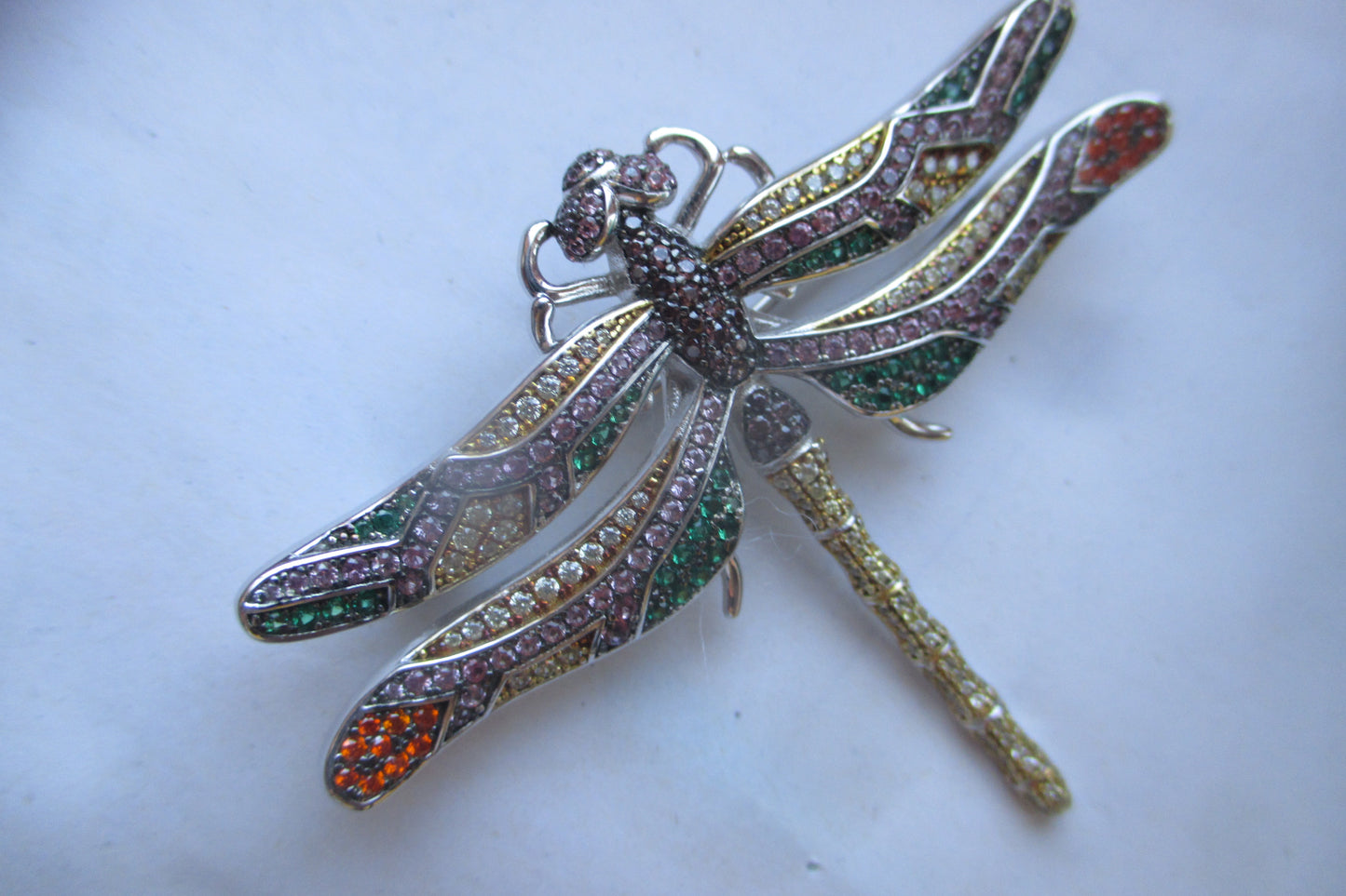 Dragonfly broach