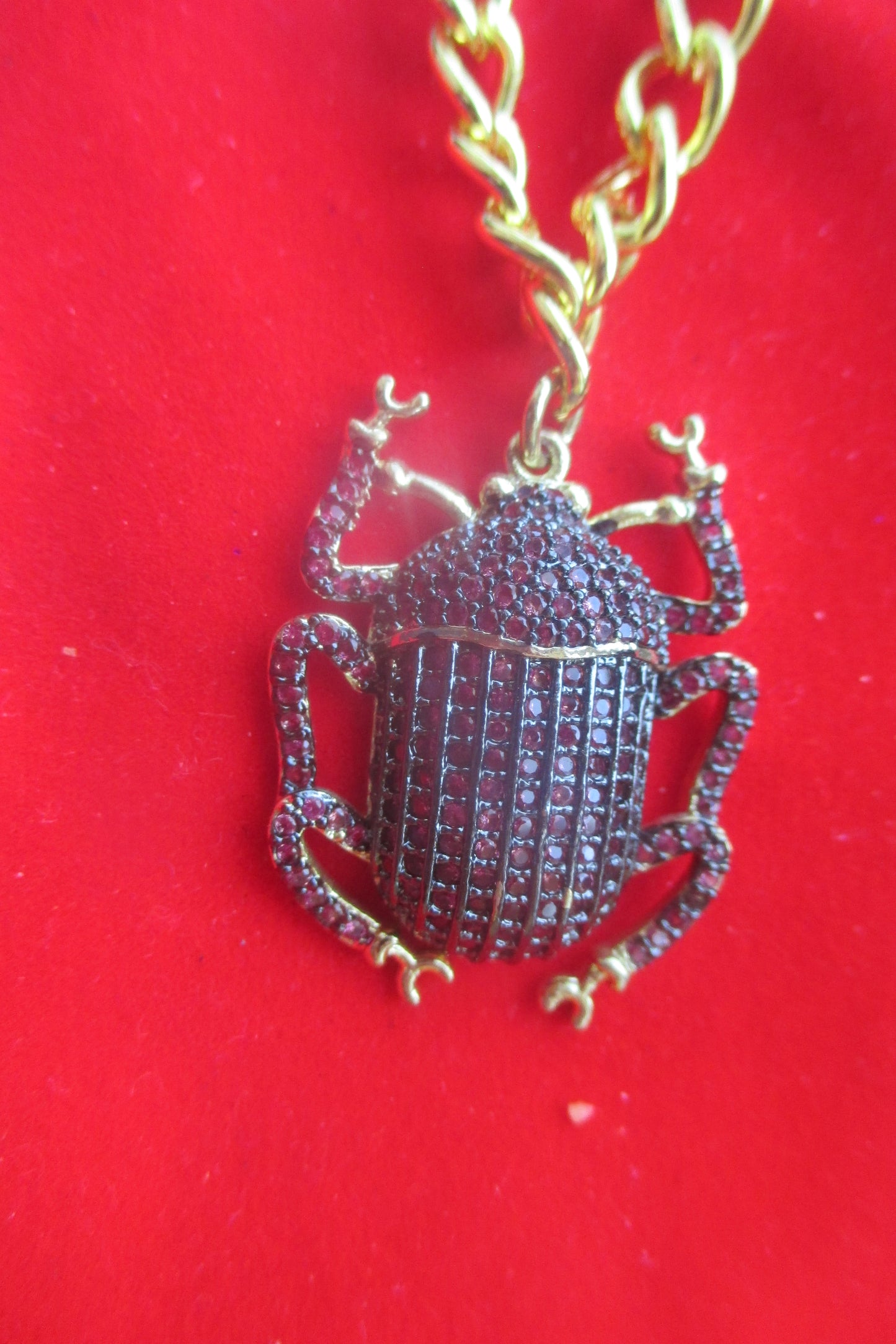 Scorpion pendant